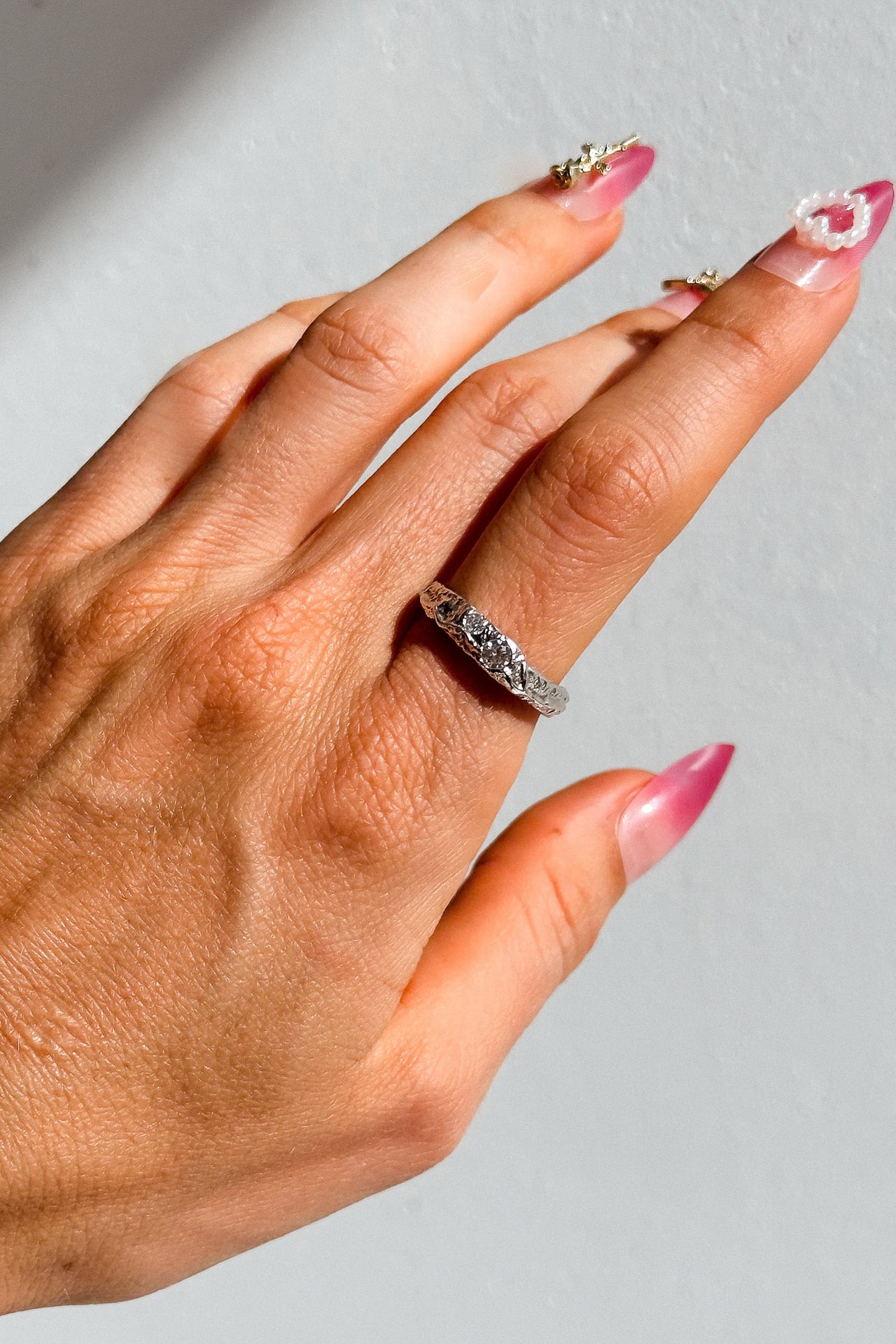 ORGANIC TEXTURED DIAMOND RING SILVER