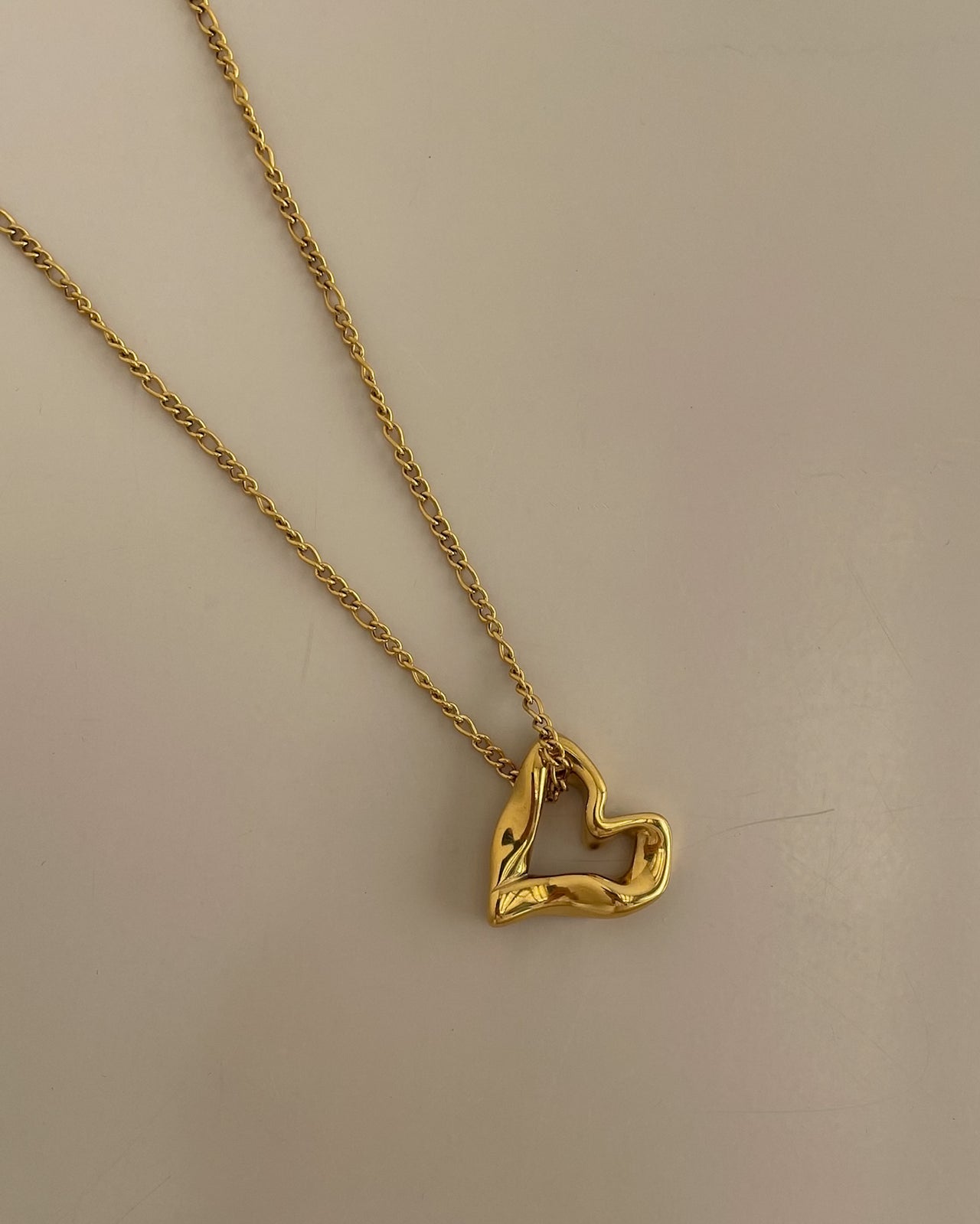 HEART OF GOLD NECKLACE - STUDIO JO STORE  