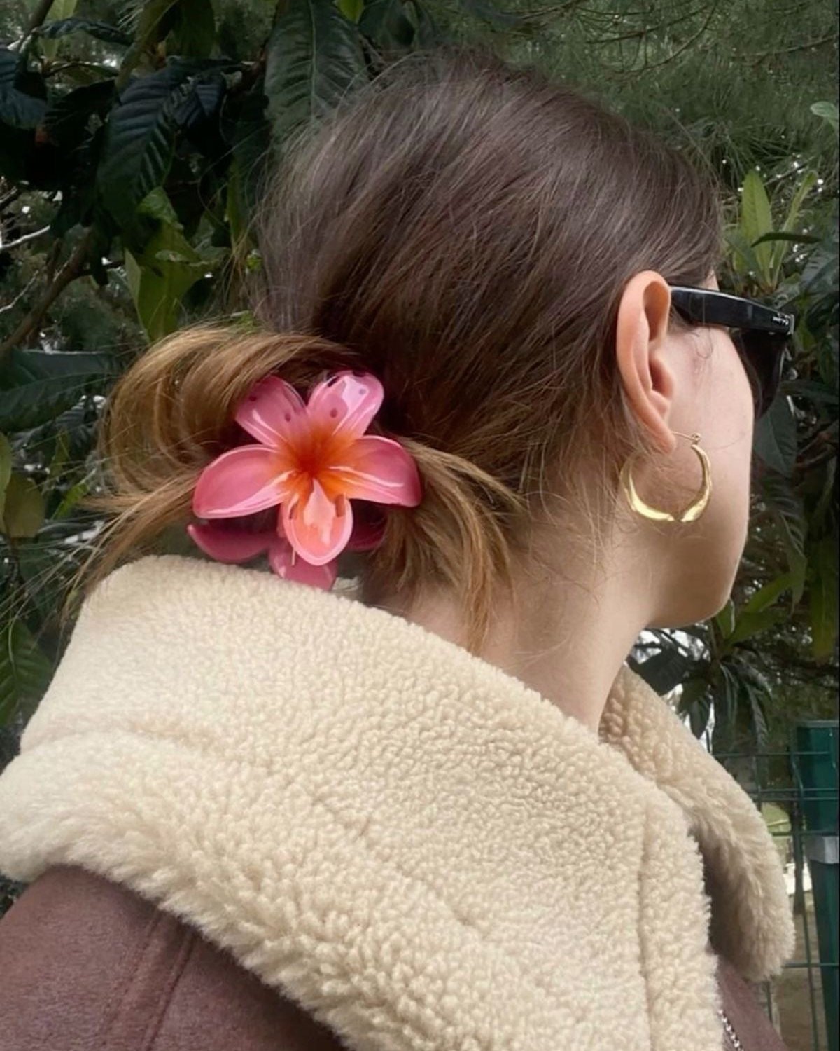 FRANGIPANI FLOWER HAIR CLIP 8CM MULTI - STUDIO JO STORE  