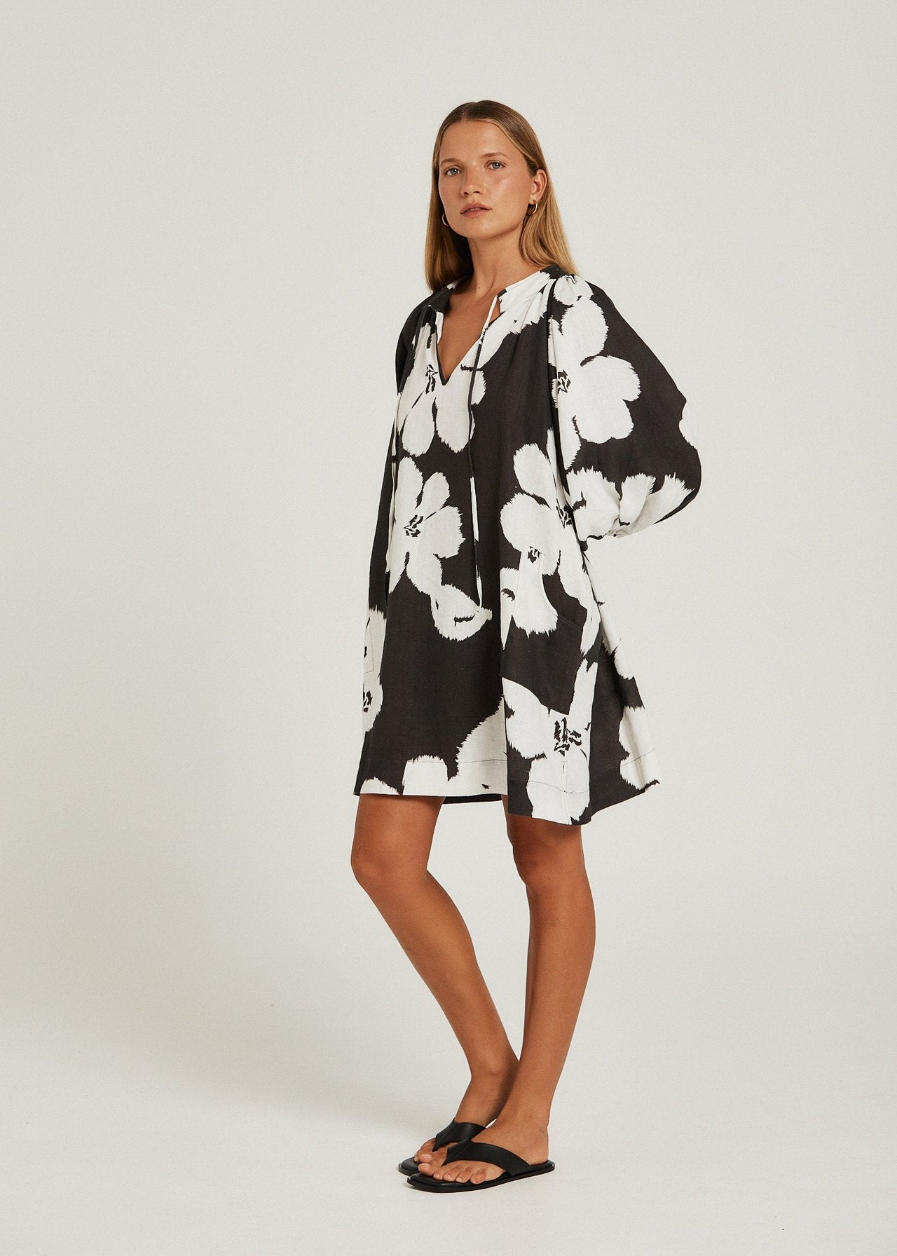 PIPPA RIDLEY SANGRIA DRESS BLOOM CHARCOAL