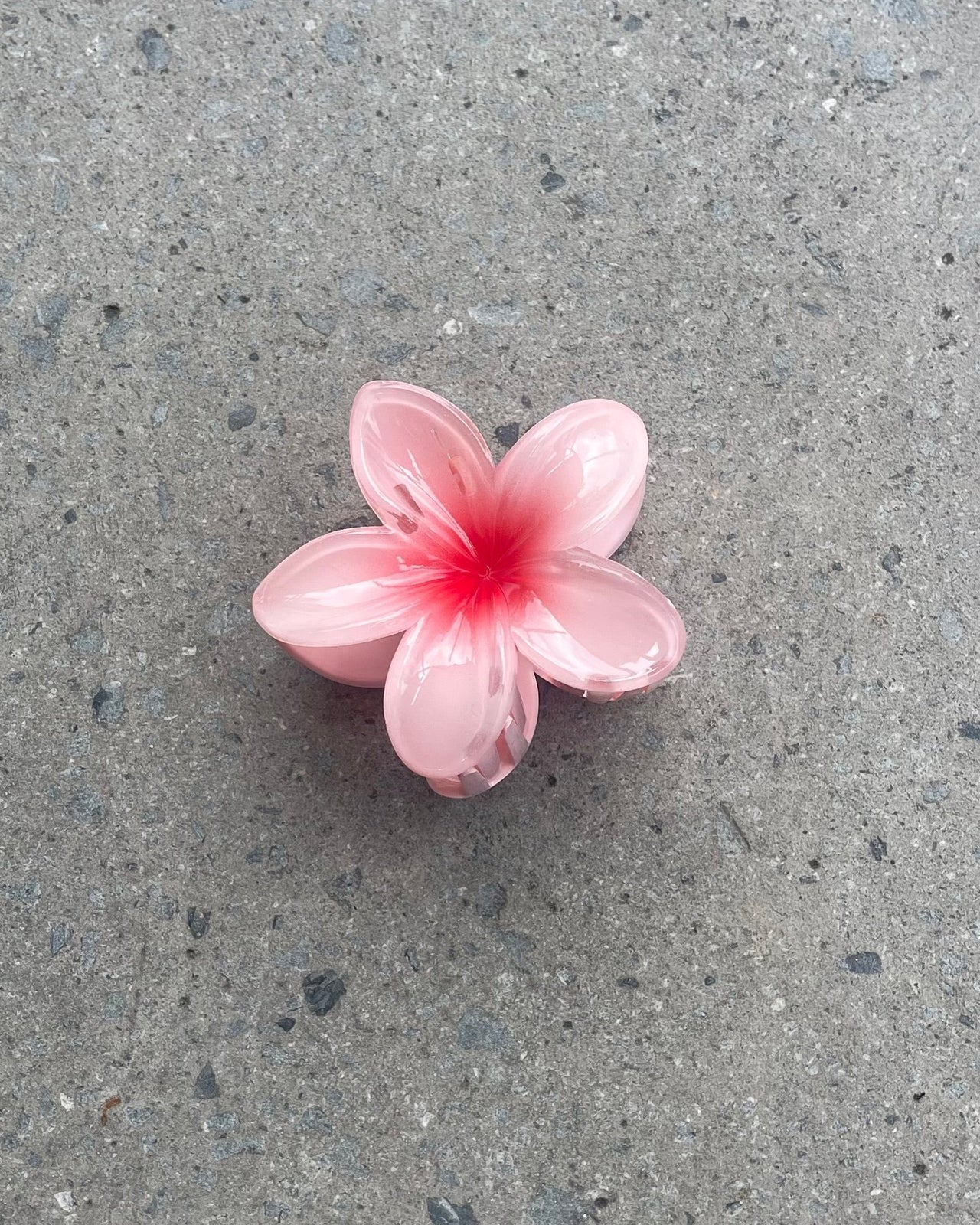 FRANGIPANI FLOWER HAIR CLIP 8CM MULTI - STUDIO JO STORE  