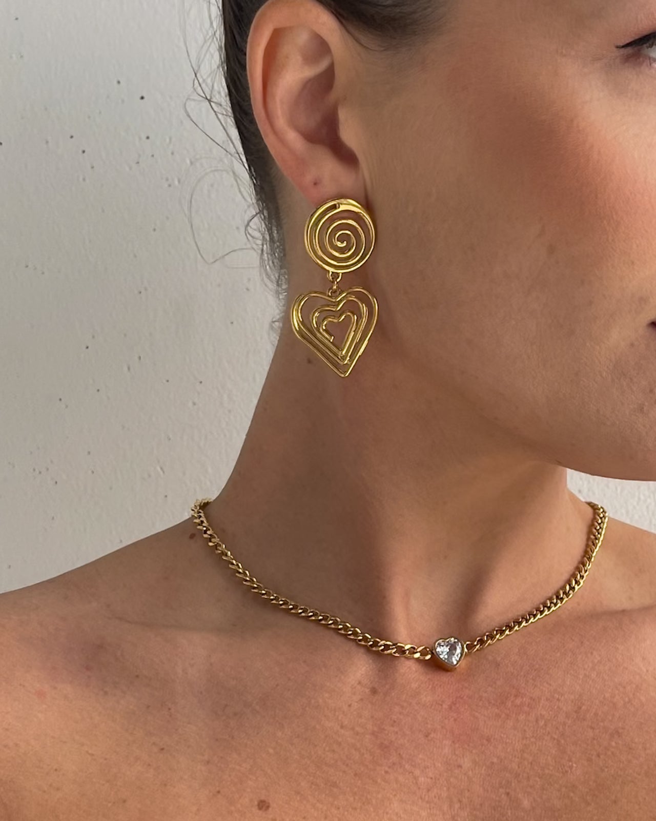 SPRIAL HEART DROP EARRINGS GOLD - STUDIO JO STORE  