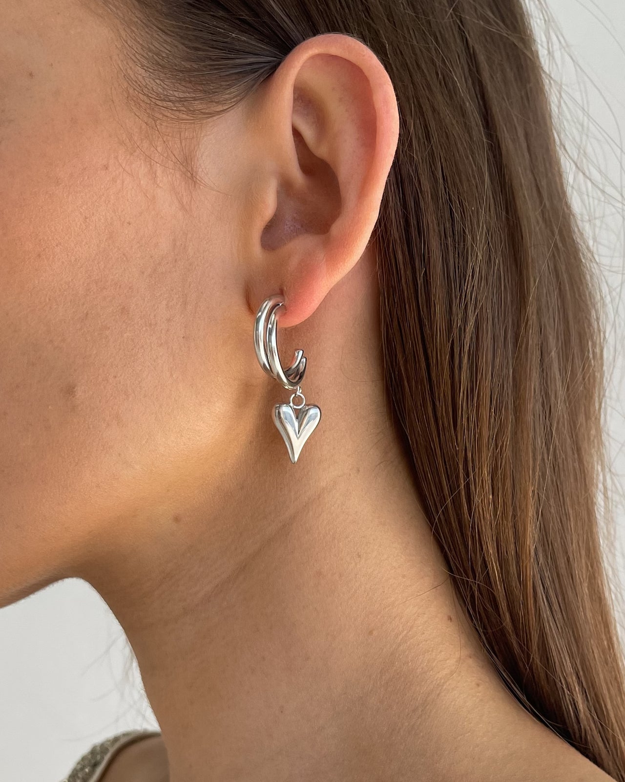 CUPID HEART EARRINGS SILVER - STUDIO JO STORE  