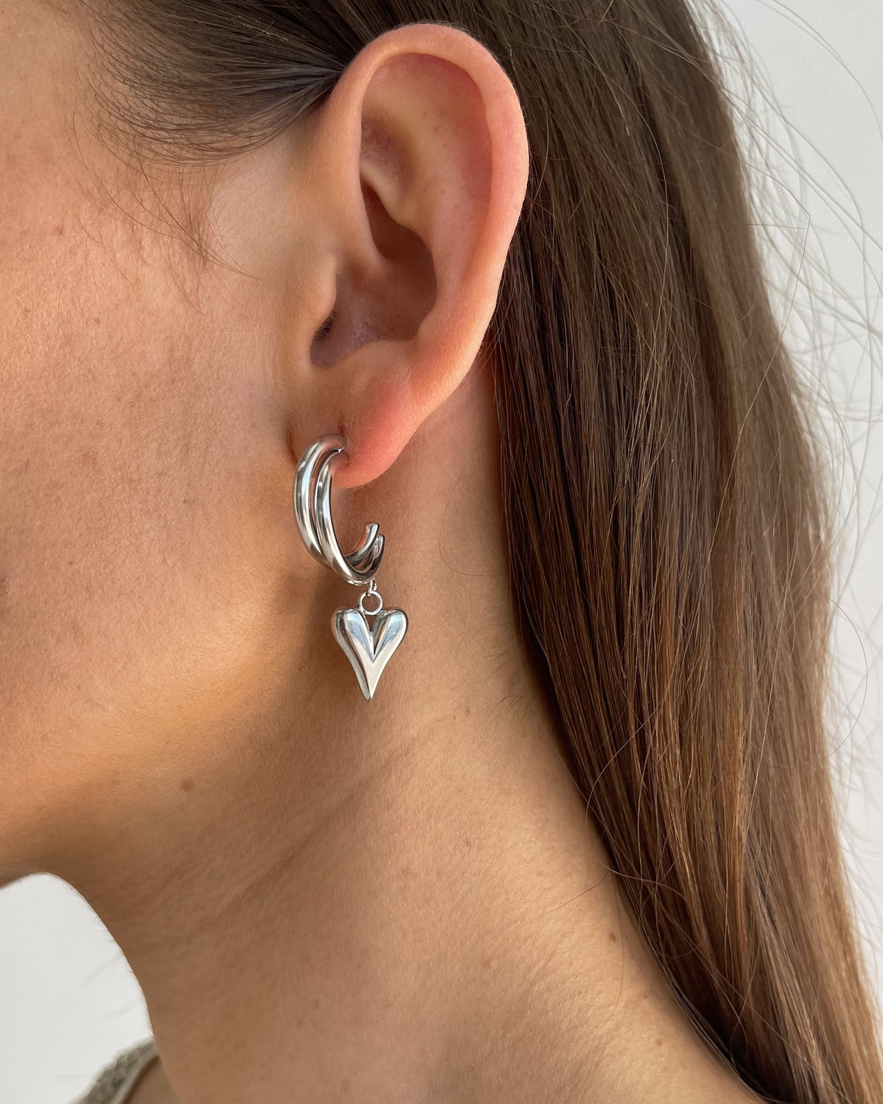 CUPID HEART EARRINGS SILVER - STUDIO JO STORE  