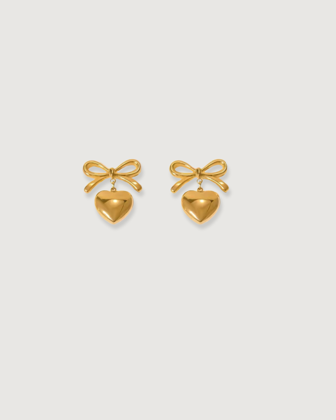 BOW & HEART CHARM STUD EARRINGS 18K GOLD PVD - STUDIO JO STORE  