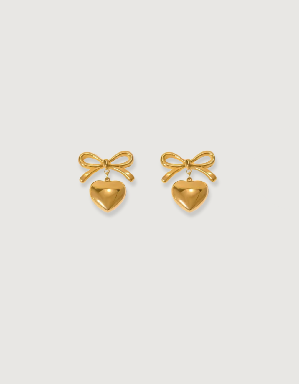 BOW & HEART CHARM STUD EARRINGS 18K GOLD PVD - STUDIO JO STORE  